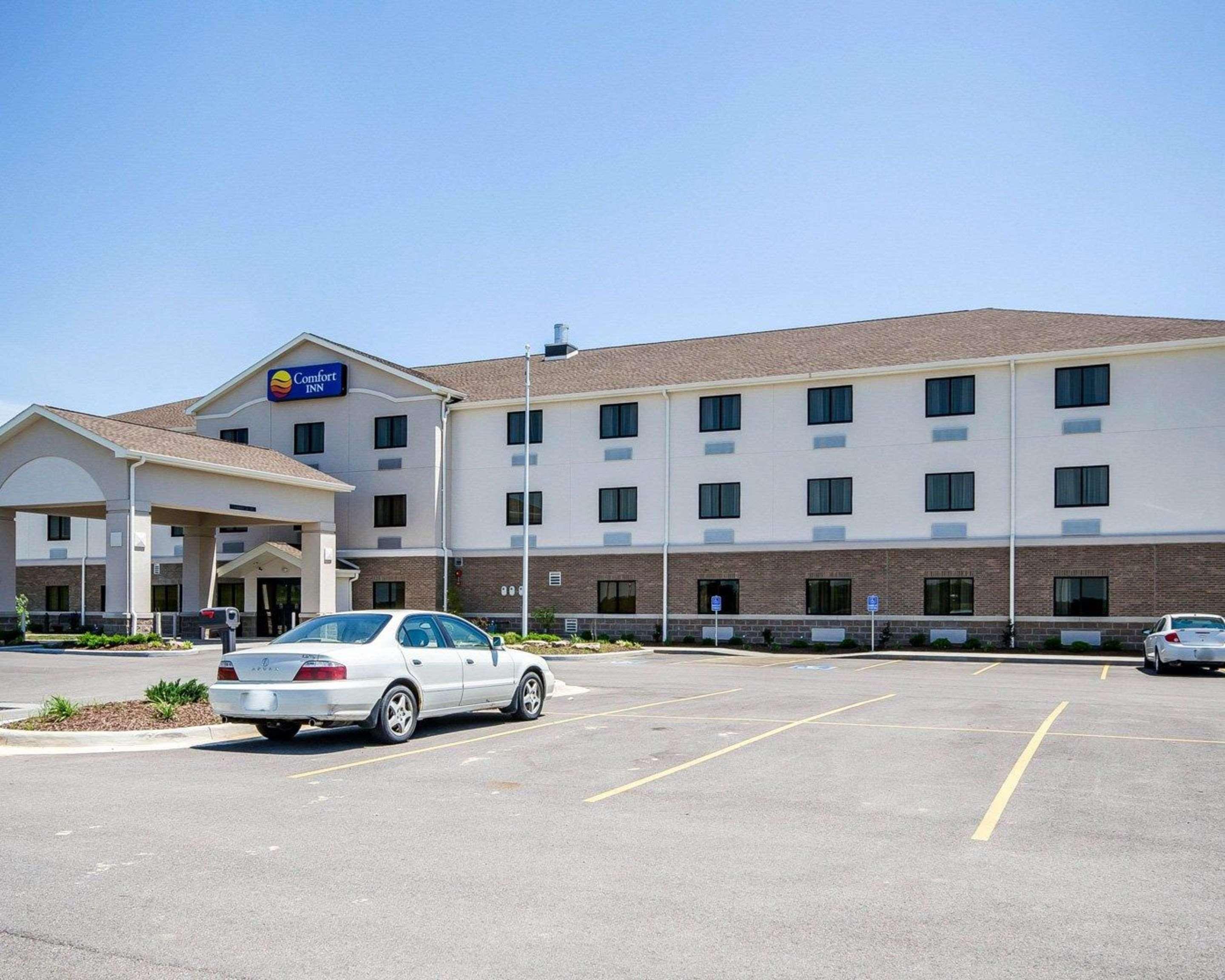 Comfort Inn Ferdinand Exterior foto
