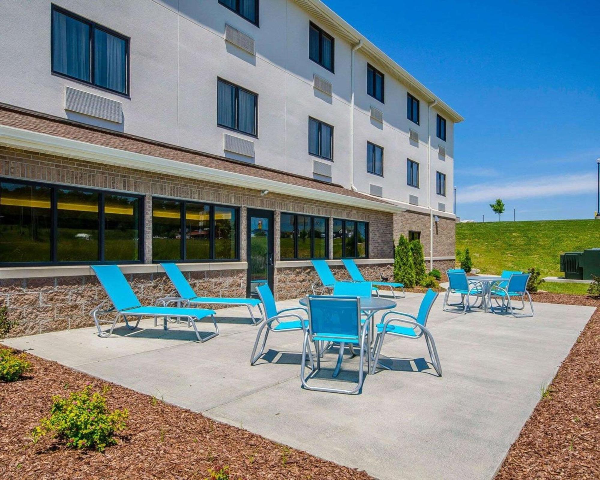 Comfort Inn Ferdinand Exterior foto